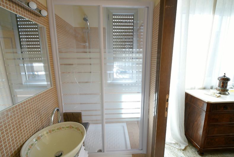 B&B Lo Straniero