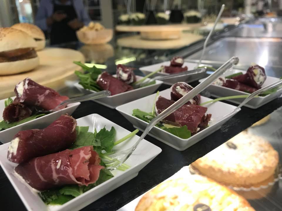 Area Arte Bianca food & beverage