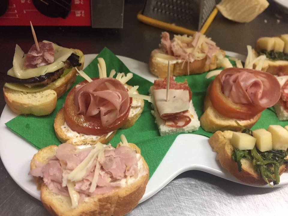 Smitherson gastrobar & spirits