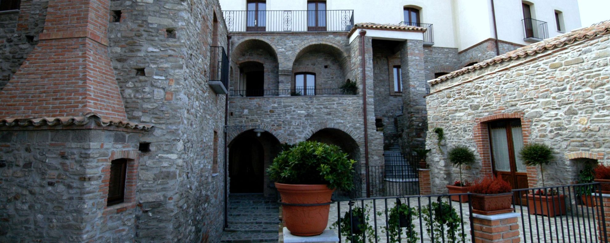 Palazzo dei Poeti