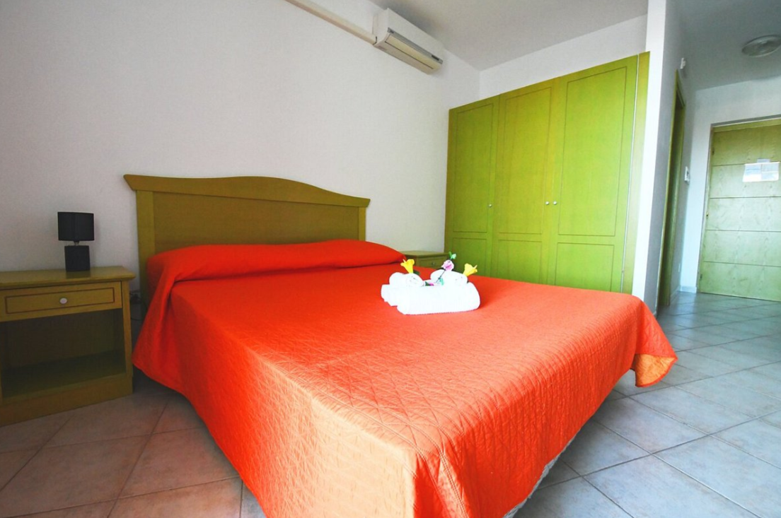 Meta Residence Hotel