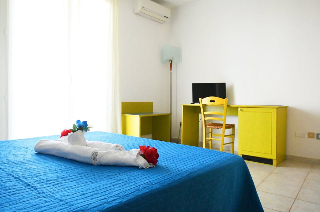 Meta Residence Hotel