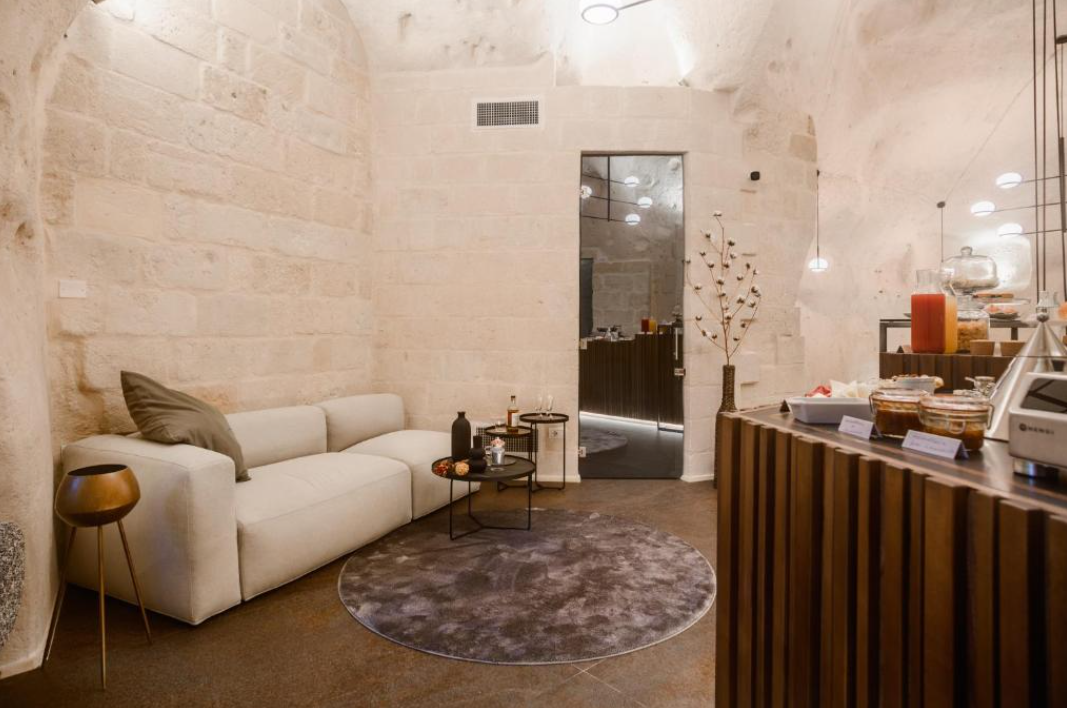 Le Malve Cave Retreat