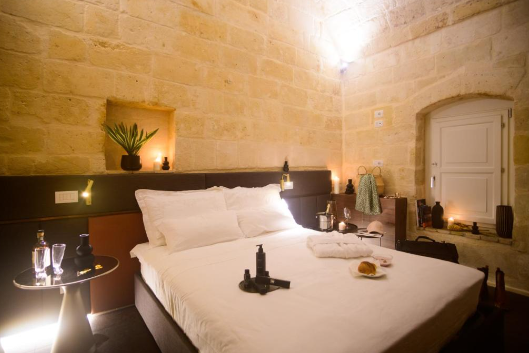 Le Malve Cave Retreat