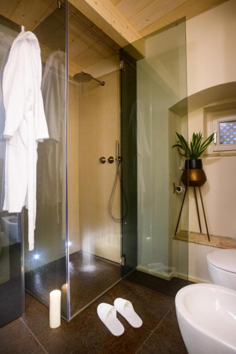 Le Malve Cave Retreat