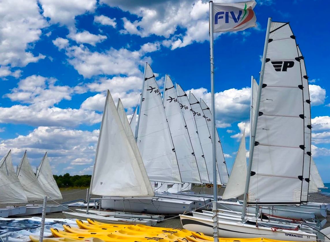 Castroboleto Village