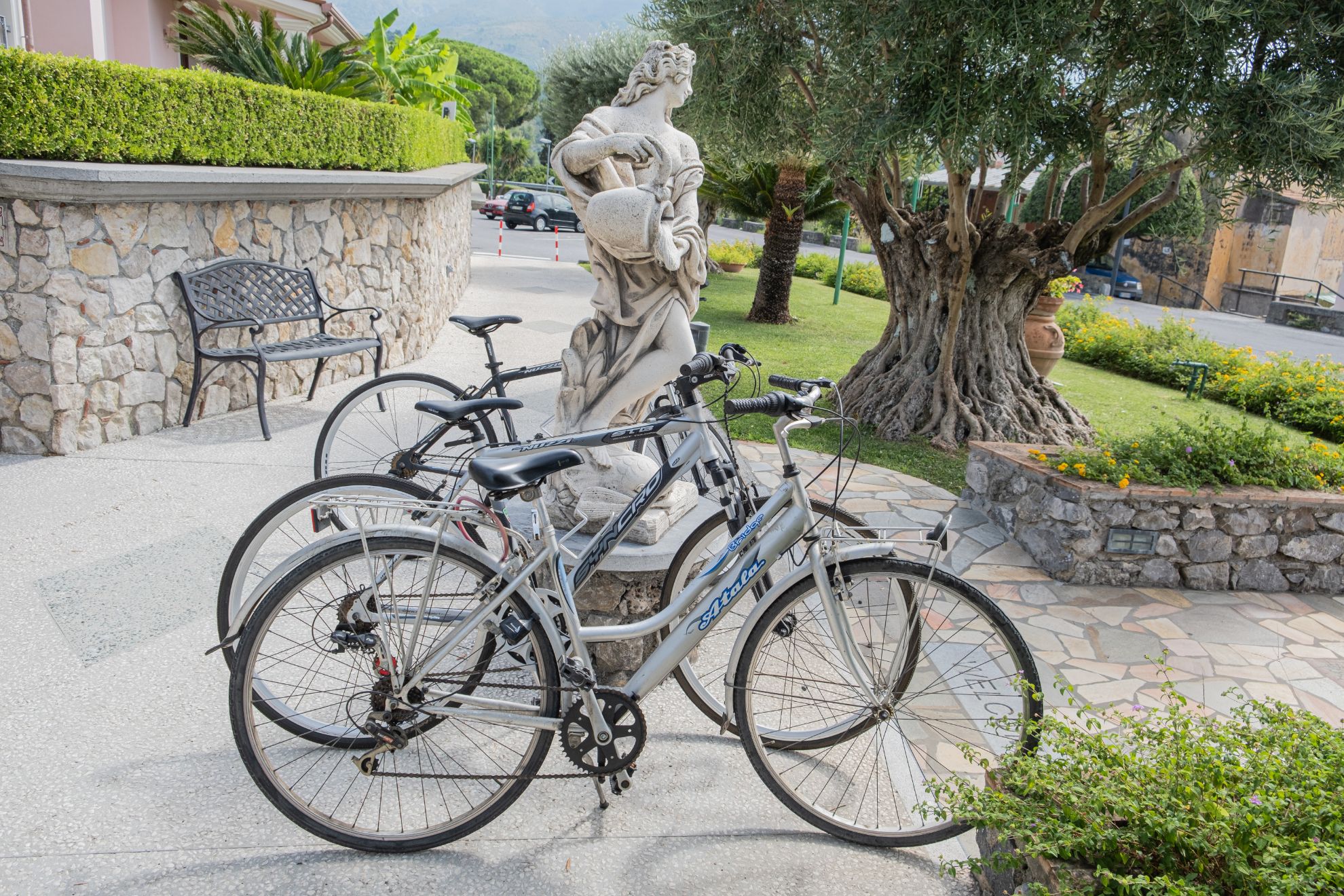 Hotel Ristorante Borgo La Tana